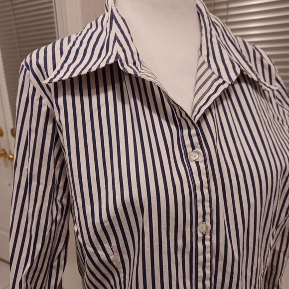 $4 Add-on Striped Fitted Blouse - Size 10-12 - Picture 2 of 8